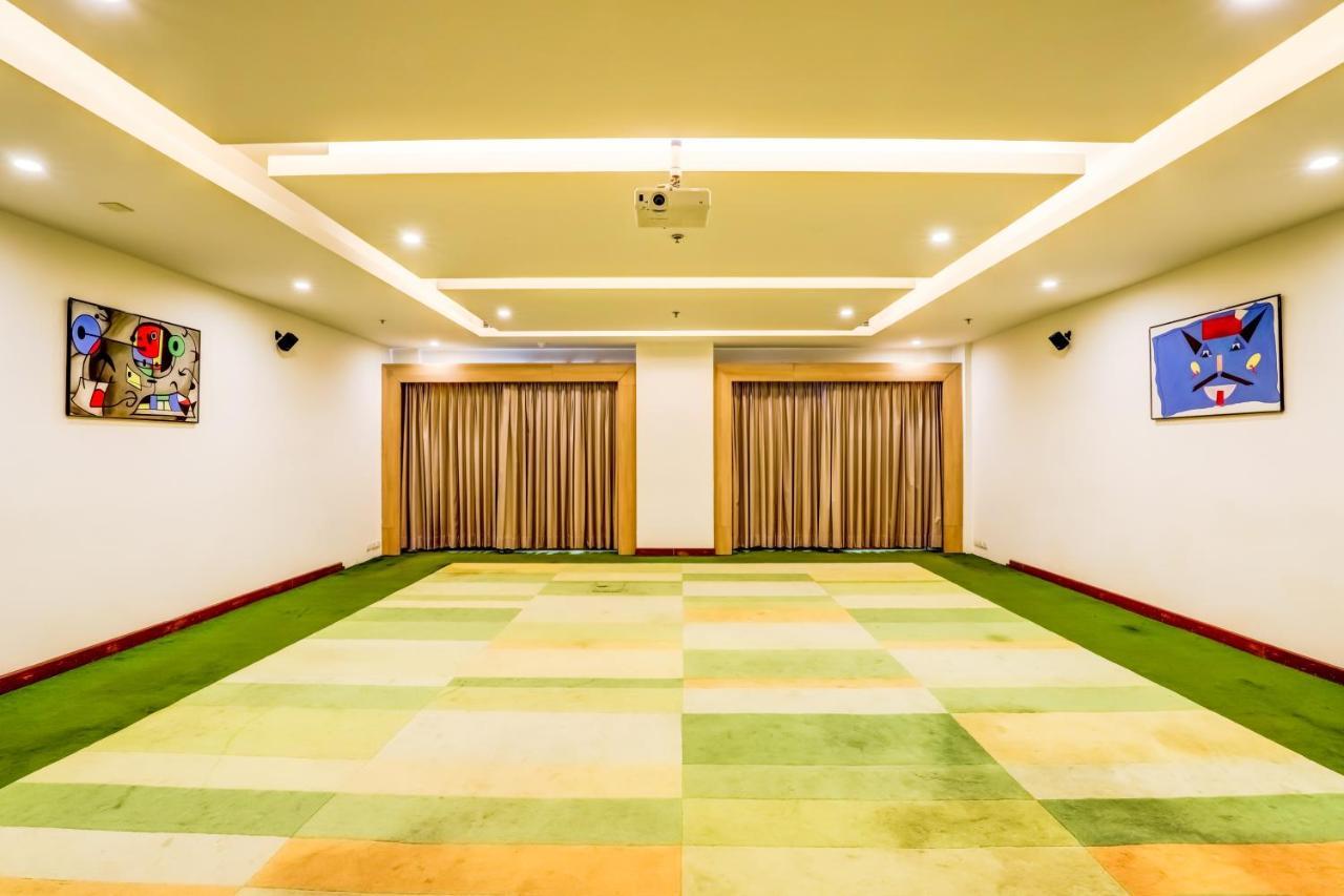 Lemon Tree Hotel Electronics City Μπανγκαλόρ Εξωτερικό φωτογραφία