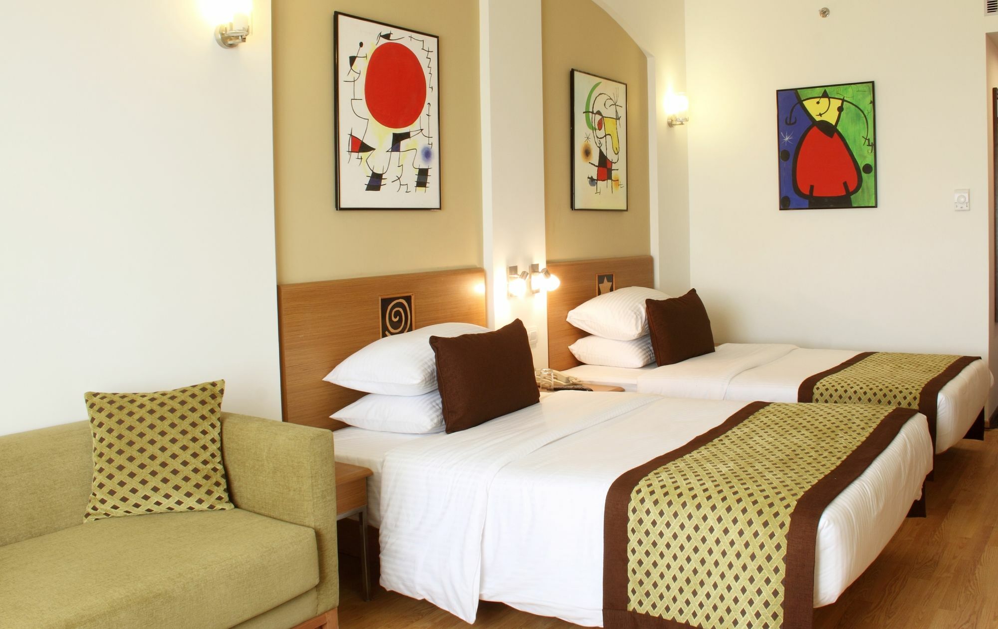 Lemon Tree Hotel Electronics City Μπανγκαλόρ Εξωτερικό φωτογραφία